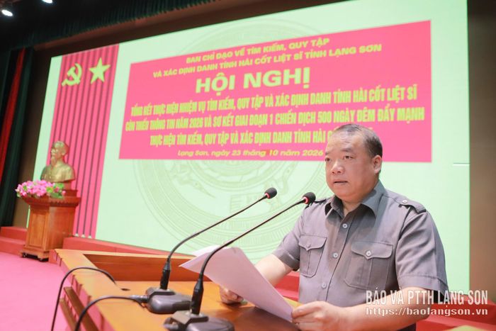 Lãnh đạo Sở Nội vụ phát biểu tham luận tại hội nghị