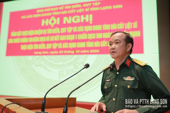 Lãnh đạo Bộ Chỉ huy Quân sự tỉnh phát biểu tại hội nghị