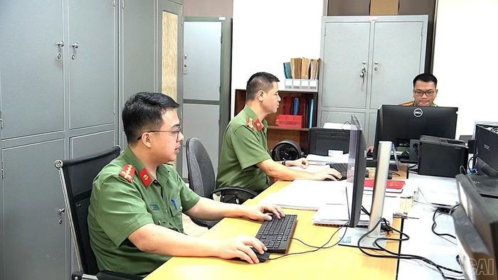 Công an tỉnh Lào Cai thường xuyên sàng lọc thông tin, kịp thời phát hiện, ngăn chặn và xử lý các hành vi vi phạm pháp luật.