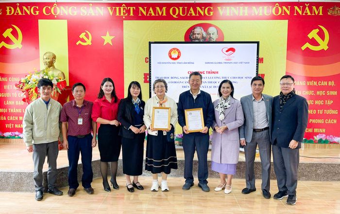 Hội phối hợp với các ban ngành, đoàn thể, doanh nghiệp, cá nhân tạo nguồn lực xã hội đẩy mạnh công tác khuyến học, khuyến tài