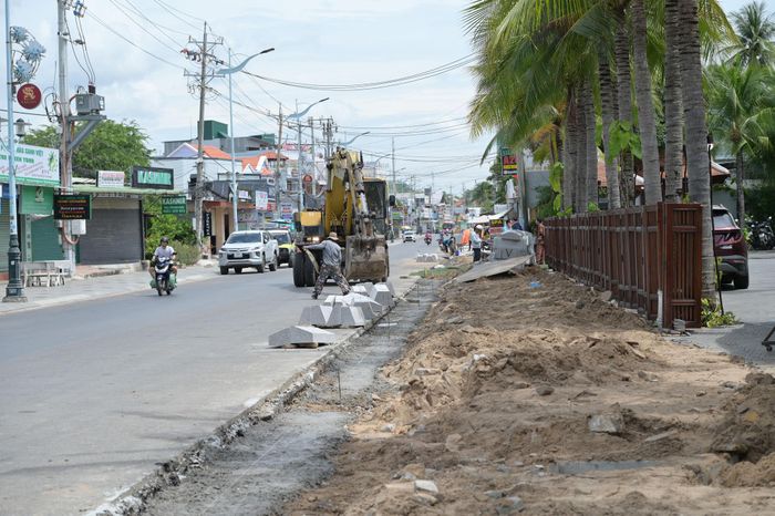 Các đơn vị đang đẩy nhanh thi công cho kịp tiến độ cam kết