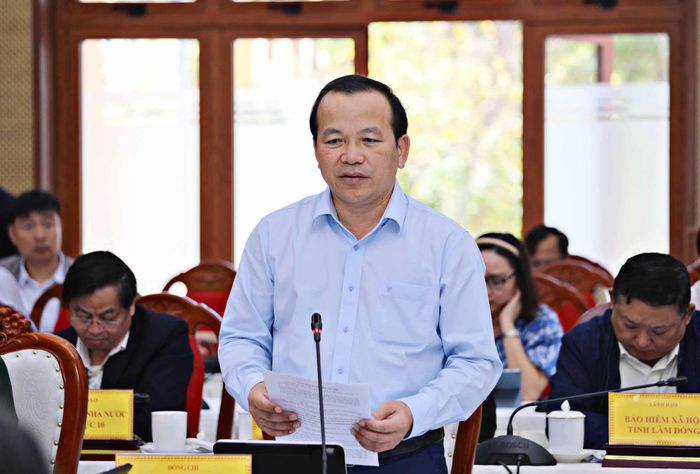 Tỉnh ủy viên, Chánh Văn phòng UBND tỉnh Đỗ Tấn Sương đề xuất các xã, phường, đặc khu nêu cao tinh thần trách nhiệm, vào cuộc quyết tâm để hoàn thành tốt các chỉ tiêu đề ra