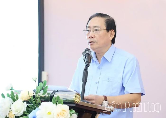 Chủ tịch Liên hiệp các Hội Khoa học và Kỹ thuật tỉnh Hồ Đình Lưỡng phát biểu tại hội nghị.