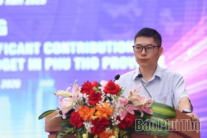 Đại diện Công ty TNHH Điện tử BYD Việt Nam kiến nghị hỗ trợ tháo gỡ khó khăn trong sản xuất, kinh doanh.