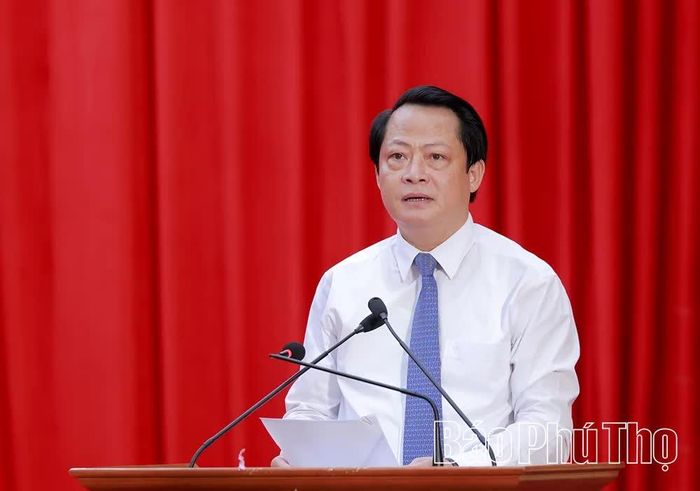 Bí thư Đảng ủy xã Đoan Hùng Nguyễn Văn Vấn đọc diễn văn kỷ niệm 79 năm Chiến thắng Sông Lô.