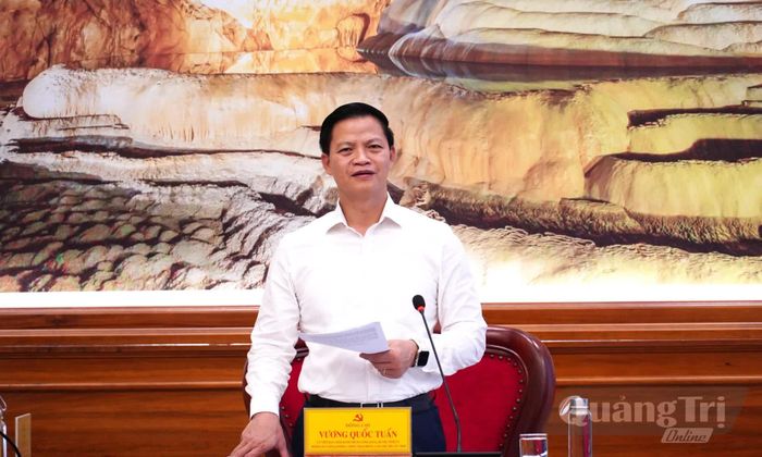 Đồng chí Vương Quốc Tuấn, Bí thư Tỉnh ủy phát biểu chỉ đạo tại phiên họp - Ảnh: X.P