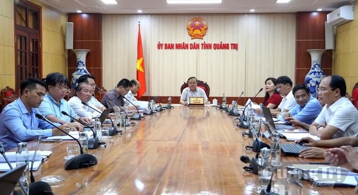 Quang cảnh buổi làm việc - Ảnh: H.Tr