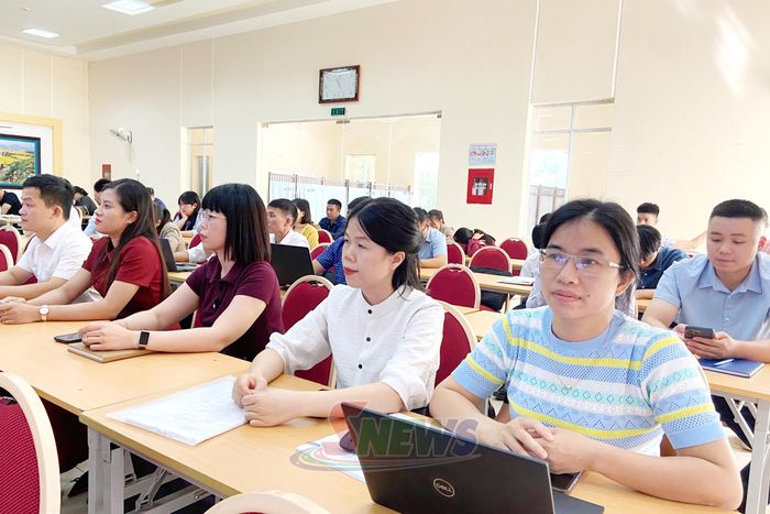 Các đại biểu tham gia lớp tập huấn.
