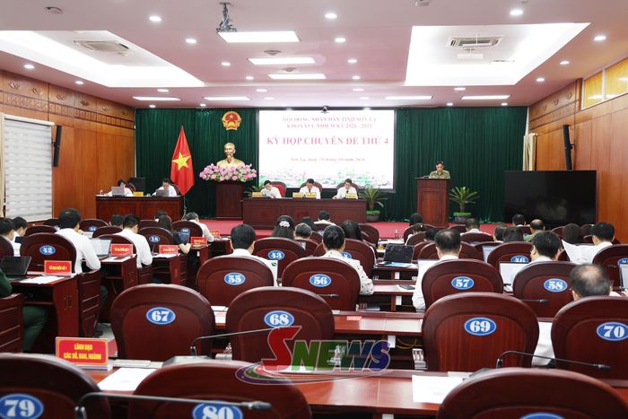 Kỳ họp chuyên đề thứ 4, HĐND tỉnh khóa XVI. Ảnh: PV