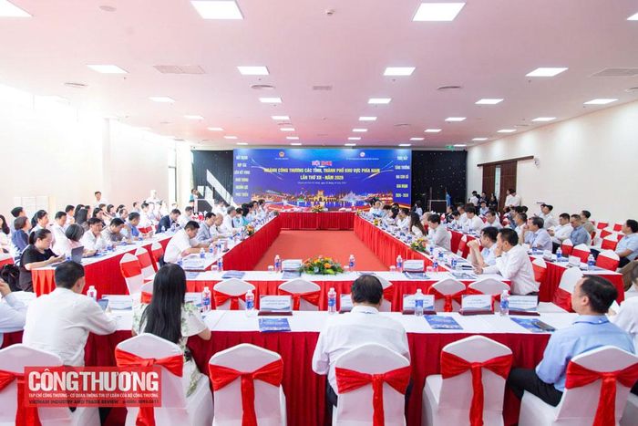 Hội nghị ngành Công Thương các tỉnh, thành phố khu vực phía Nam lần thứ XII - năm 2026 đặt ra yêu cầu tăng cường liên kết vùng, khơi thông nguồn lực giai đoạn 2026-2030