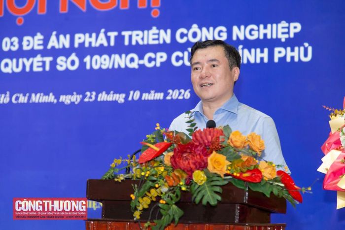 Phó Bí thư Thành ủy TP. Hồ Chí Minh Nguyễn Sinh Nhật Tân cam kết, Thành phố sẵn sàng cùng Bộ Công Thương triển khai các đề án khi được cấp có thẩm quyền phê duyệt, nhất là các nhiệm vụ gắn với địa bàn.
