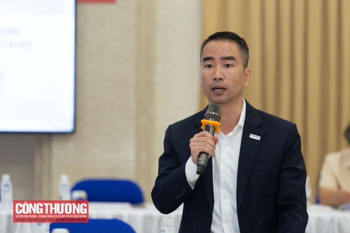 Các chuyên gia, nhà khoa học, cơ quan quản lý nhà nước, doanh nghiệp nêu ý kiến tại Hội nghị.