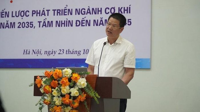 Đại diện LILAMA kiến nghị có cơ chế tạo thị trường ổn định, đồng thời tháo gỡ vướng mắc về tín dụng, bảo lãnh hợp đồng