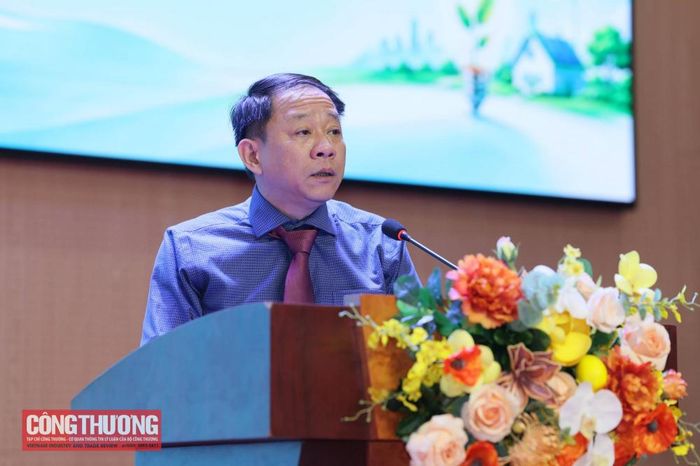 Quyền Cục trưởng Cục Năng lượng - Dầu khí Trần Thanh Tùng nhấn mạnh, công tác tuyên truyền và phổ biến pháp luật về sử dụng năng lượng tiết kiệm và hiệu quả cần gần gũi, dễ hiểu và gắn với những tình huống thực tế.