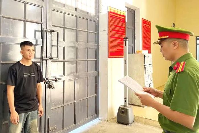 Đối tượng Phạm Trọng Đạo tại cơ quan chức năng.