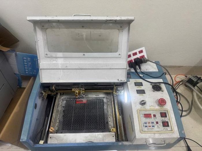 Phương tiện phục vụ sản xuất, in ấn giấy tờ giả của các đối tượng.