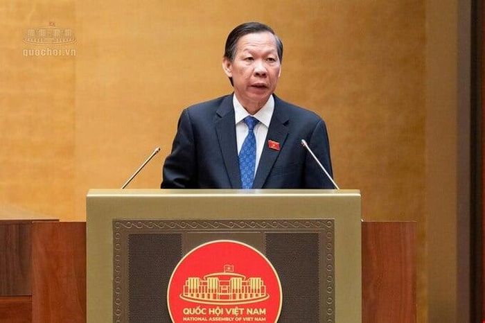  Chủ nhiệm Ủy ban Kinh tế và Tài chính Phan Văn Mãi. 