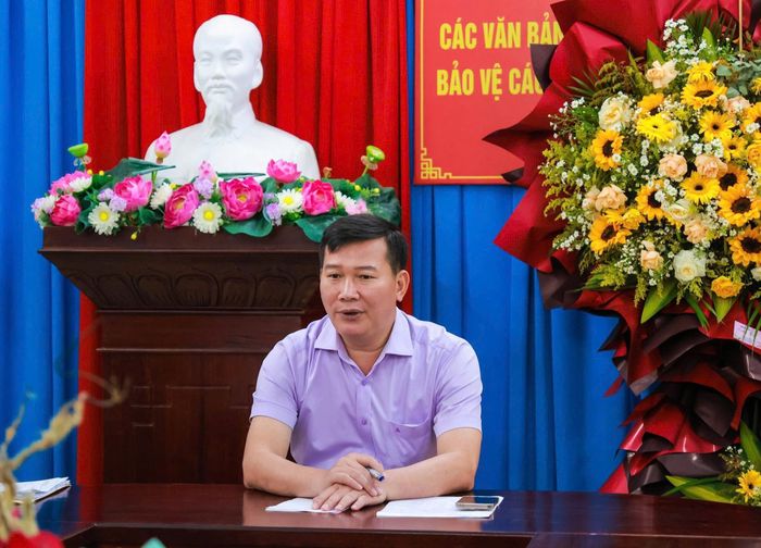 Ông Phan Tuấn Hoàng, Phó Chủ tịch Thường trực UBND phường Quy Nhơn, trực tiếp chỉ đạo công tác kiểm tra, xác minh vụ việc.