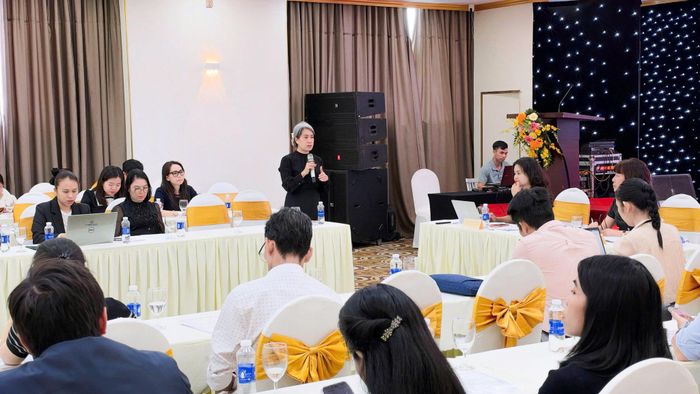 Quang cảnh hội nghị tập huấn