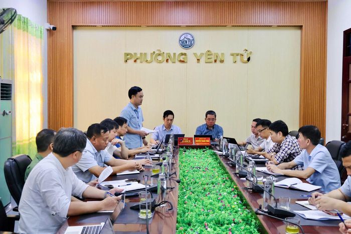 Đoàn làm việc tại trụ sở Đảng ủy - HĐND - UBND phường Yên Tử về kế hoạch, tiến độ chuẩn bị, địa điểm, cơ sở vật chất, quy mô, lộ trình thi đấu
