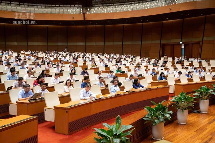 Các đại biểu tham dự phiên họp