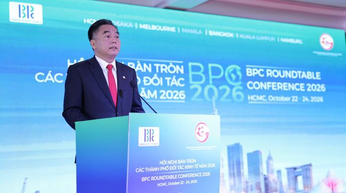 Ông Nguyễn Lộc Hà, Phó Chủ tịch Thường trực UBND TP Hồ Chí Minh phát biểu khai mạc hội nghị.