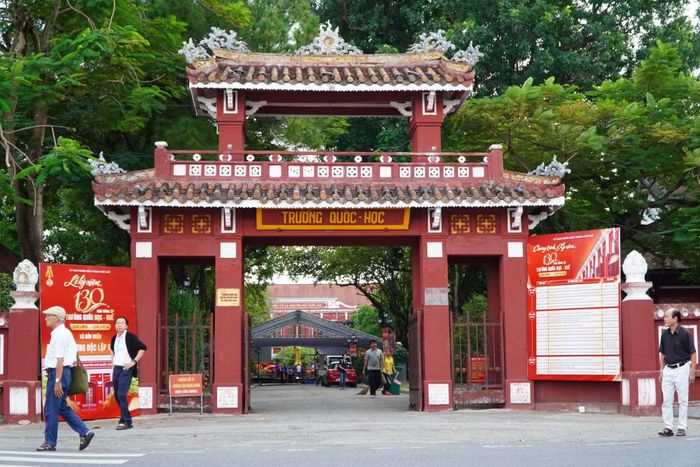 Trường THPT chuyên Quốc học - Huế - ngôi trường Bác Hồ từng theo học, tròn 130 năm tuổi.