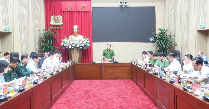 Buổi làm việc tập trung vào 6 nội dung quan trọng nhằm tháo gỡ vướng mắc, thúc đẩy triển khai Đề án 06.