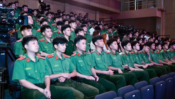 Sự kiện thu hút đông đảo các bạn trẻ là học viên các trường trong CAND.