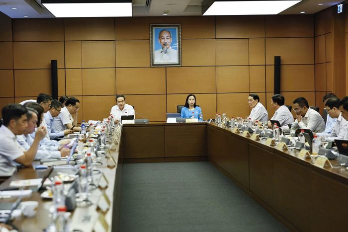 Các đại biểu Đoàn TP Hồ Chí Minh tại phiên thảo luận tổ.