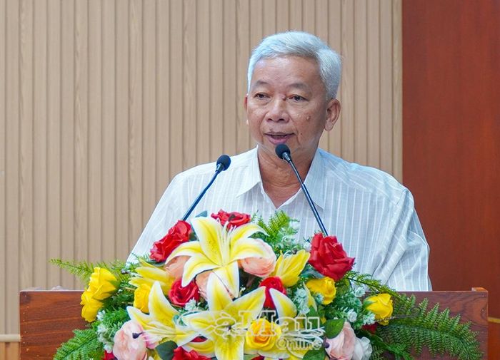 Thạc sĩ Trần Văn Hừng, Trường Bách khoa, Đại học Cần Thơ, cho rằng cần tổ chức lại không gian và lựa chọn mô hình tái định cư phù hợp, bảo đảm hài hòa giữa tăng trưởng kinh tế, bảo vệ môi trường và công bằng xã hội.