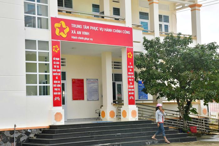Trung tâm phục vụ hành chính công xã An Vinh, tỉnh Gia Lai. Ảnh: PHÚC HƯNG