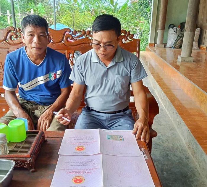 Tại các khu vực vùng sâu, vùng xa, vùng đồng bào dân tộc thiểu số, điều kiện tiếp cận các nguồn thông tin pháp luật chính thống của người dân còn nhiều hạn chế - Ảnh: Minh Anh
