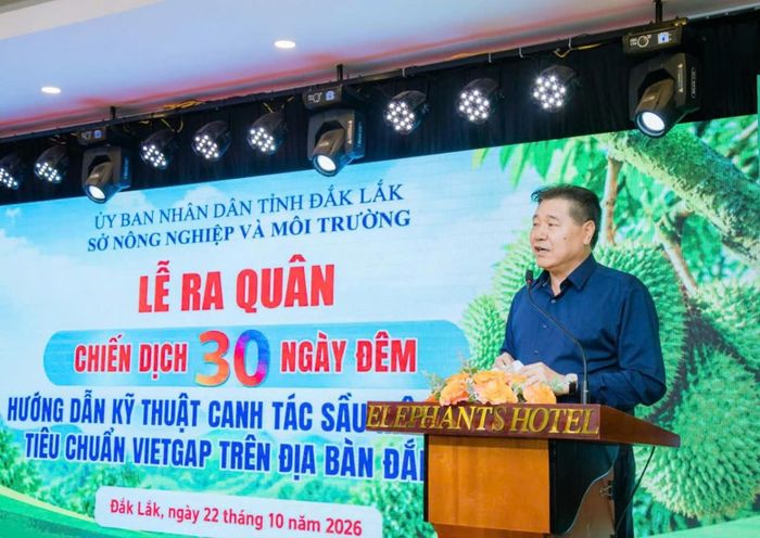 PGS.TS Lê Quốc Thanh, Giám đốc Trung tâm Khuyến nông Quốc gia, phát biểu tại diễn đàn.