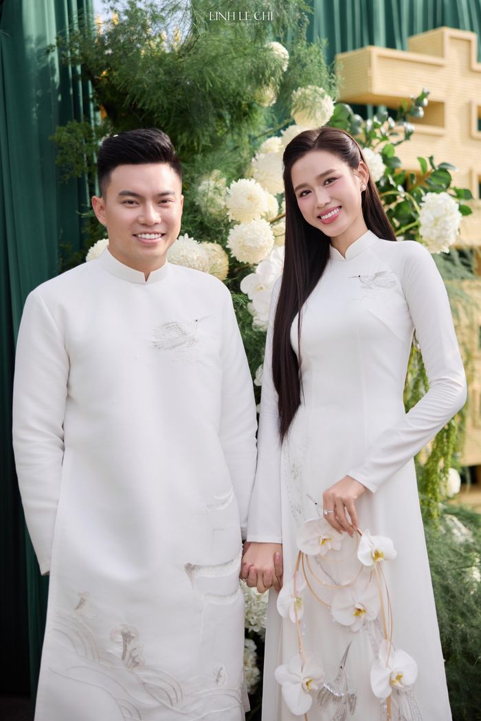 Đỗ Thị Hà tại lễ ăn hỏi. 