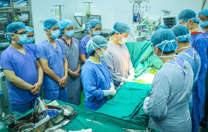 Một ca ghép tạng thực hiện tại Bệnh viện Hữu nghị Việt Đức. (Ảnh: BVCC)