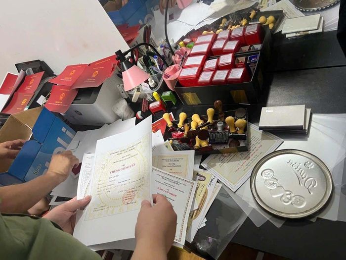 Tang vật bị thu giữ.