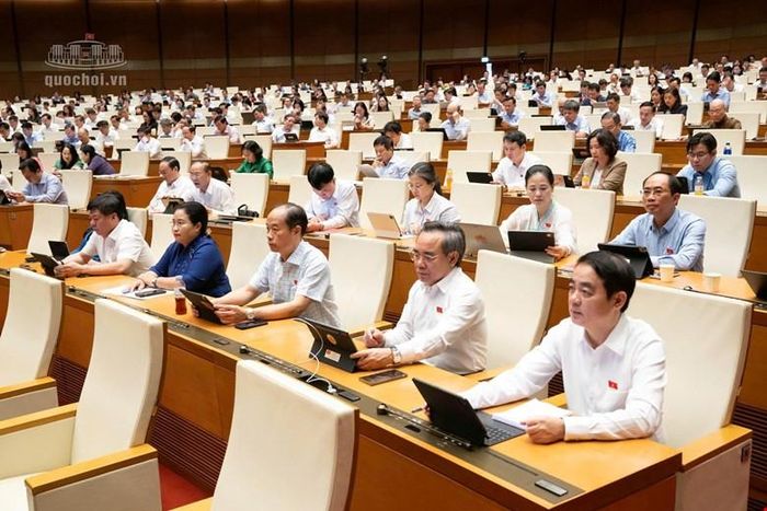 Các đại biểu Quốc hội tham dự phiên họp sáng 23-10. Ảnh: Quochoi.vn