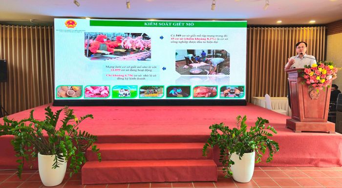 Phó Cục trưởng Cục Chăn nuôi và Thú y Phan Quang Minh phát biểu: Ảnh: Ánh Dương