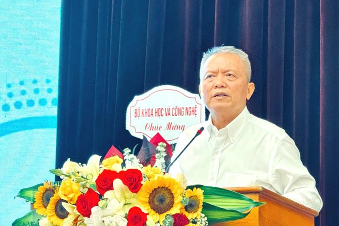 GS.TS, Thầy thuốc Nhân dân Lê Ngọc Thành - Hiệu trưởng Trường Đại học Y Dược, Trưởng ban Tổ chức Hội nghị phát biểu. Ảnh: Mai Hoa