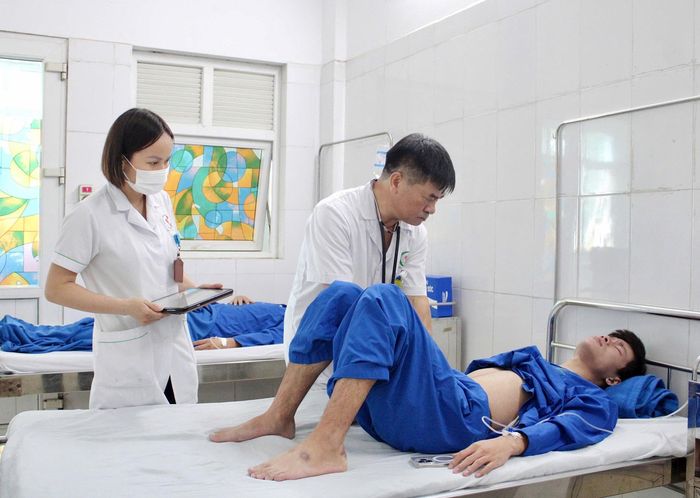 Người dân cần tuân thủ hướng dẫn của bác sĩ, không tự ý sử dụng Tamiflu khi mắc cúm A. Ảnh: Bệnh viện Đa khoa Đông Anh.