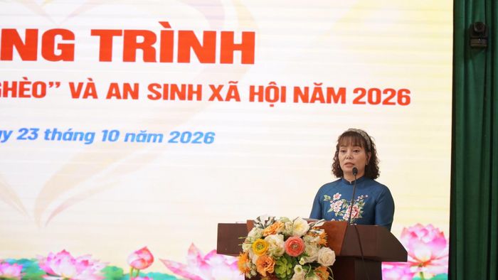 Chủ tịch Ủy ban MTTQ Việt Nam xã Trung Giã Trương Thị Thanh Nhàn phát biểu tại chương trình. Ảnh: Đức Hiển
