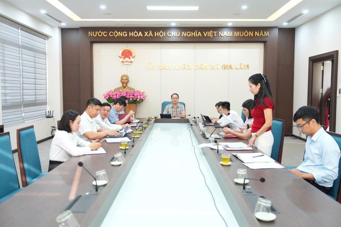 Quang cảnh phiên họp. Ảnh: Phạm Diệp