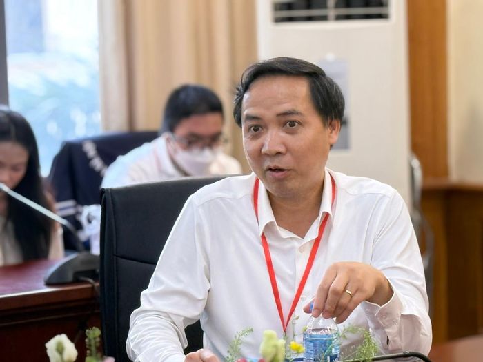 PGS.TS Đỗ Văn Hùng, Trưởng khoa Quản trị Thông tin, Trường Đại học Khoa học Xã hội và Nhân văn. Ảnh: Kiều Thoan Thu