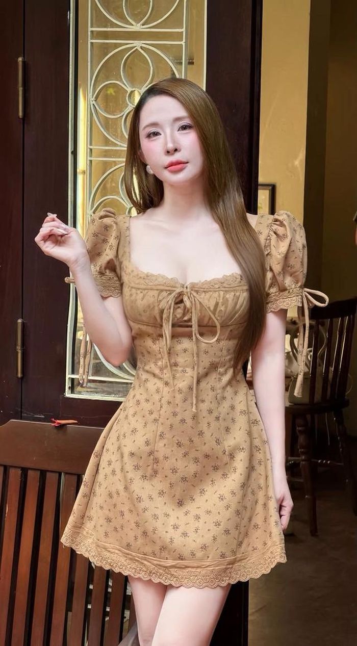 Quỳnh Nga chia sẻ hình ảnh xinh tươi kèm dòng trạng thái mà cô tâm đắc: "Đôi khi bình yên đơn giản là, hôm nay trời thật đẹp và chả có gì làm ta bận lòng".