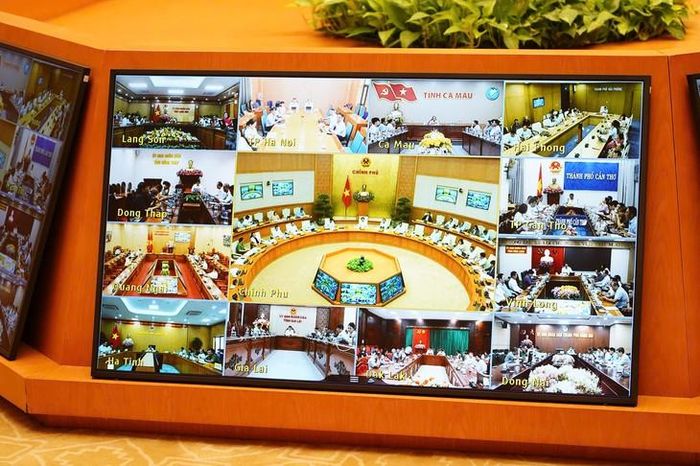 Hội nghị toàn quốc thúc đẩy liên kết viện nghiên cứu, trường đại học với cộng đồng doanh nghiệp trong nghiên cứu, phát triển KH&CN được tổ chức trực tuyến đến các điểm cầu. Ảnh: PV