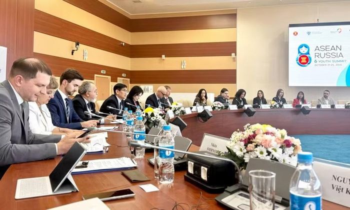 Các đại biểu tham gia Hội nghị Thượng đỉnh thanh niên Nga - ASEAN lần thứ 6