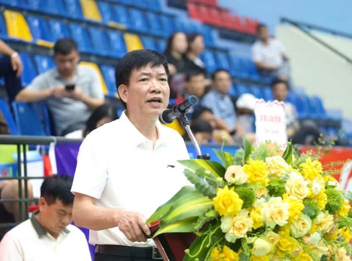 Chủ tịch Liên đoàn Cầu lông Hà Nội, Trưởng BTC giải Nguyễn Huy Thắng phát biểu khai mạc