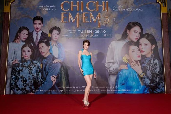 Rapper - Á hậu Pháo khoe chân dài trên thảm đỏ