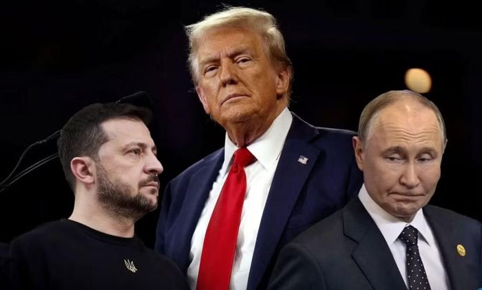 Tổng thống Ukraine đề nghị các đối tác cam kết hỗ trợ tài chính cho quân đội nước này trong ít nhất 10 năm, giúp Kiev duy trì năng lực phòng thủ trong thời gian nền kinh tế phục hồi sau chiến tranh.